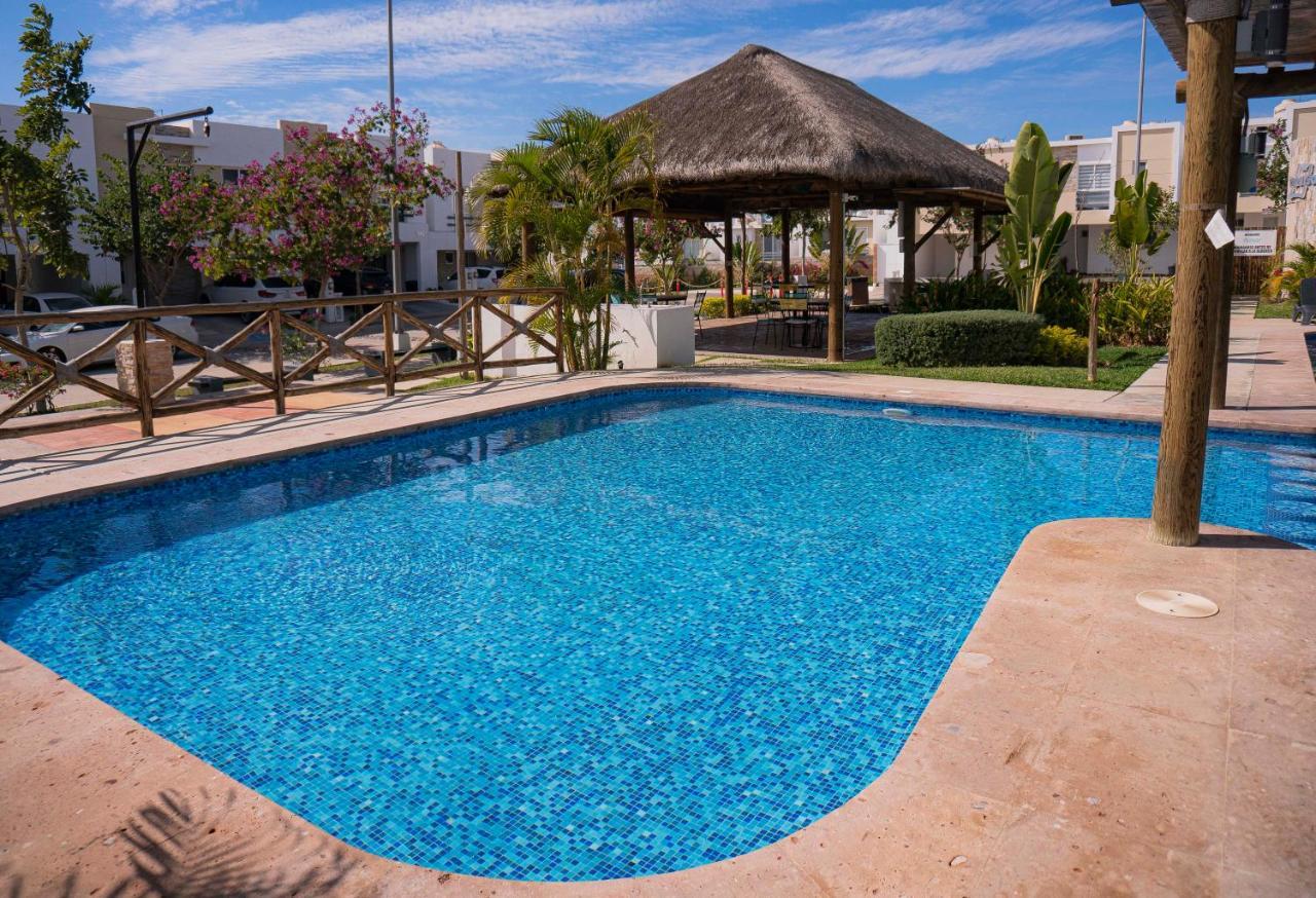 Casa En Privada Frente A La Playa Con Alberca! Villa Mazatlan Exterior photo